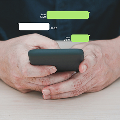 Man instant messaging